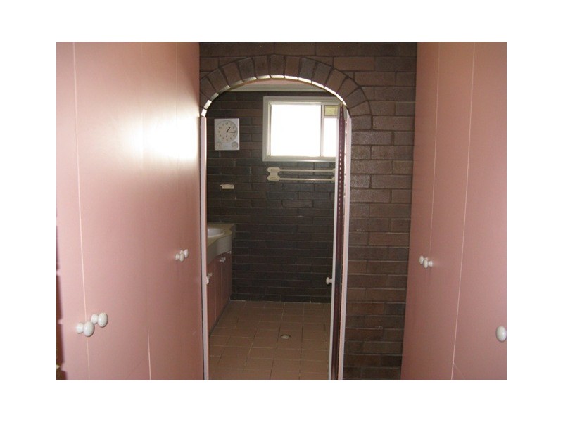 24 Hewill Dr, Gracemere QLD 4702