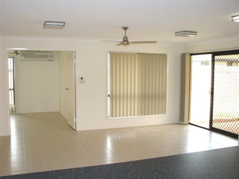 3 Sturt Court, Gracemere QLD 4702