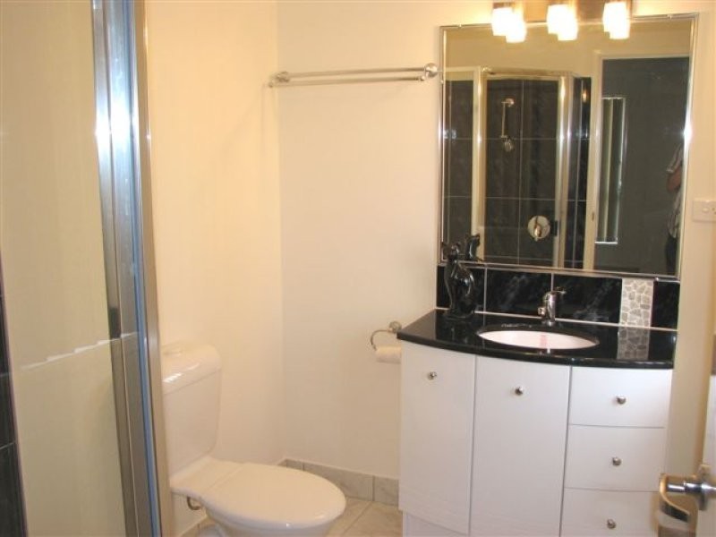 3 Sturt Court, Gracemere QLD 4702