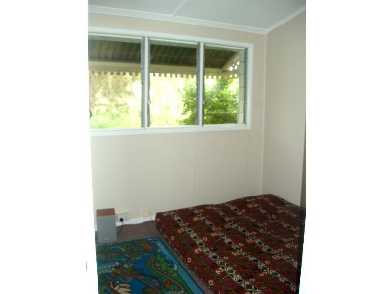 160 East Street, Mount Morgan QLD 4714