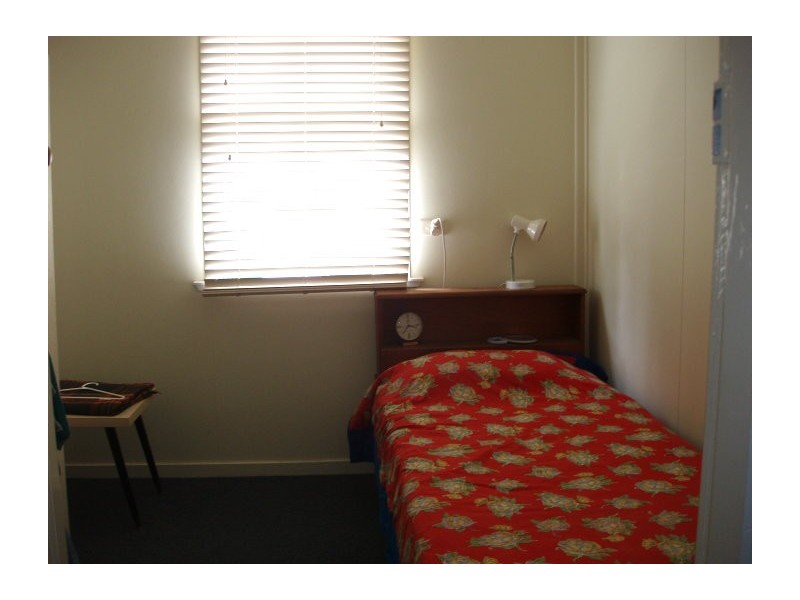 23 Byrnes Parade, Mount Morgan QLD 4714