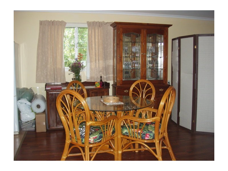 8 Cornes Street, Mount Morgan QLD 4714