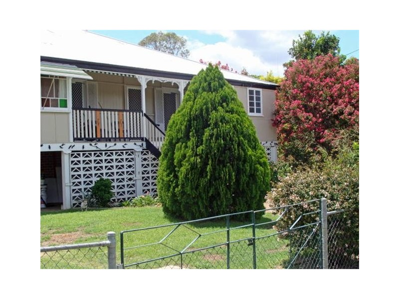 31 Coates Street, Mount Morgan QLD 4714