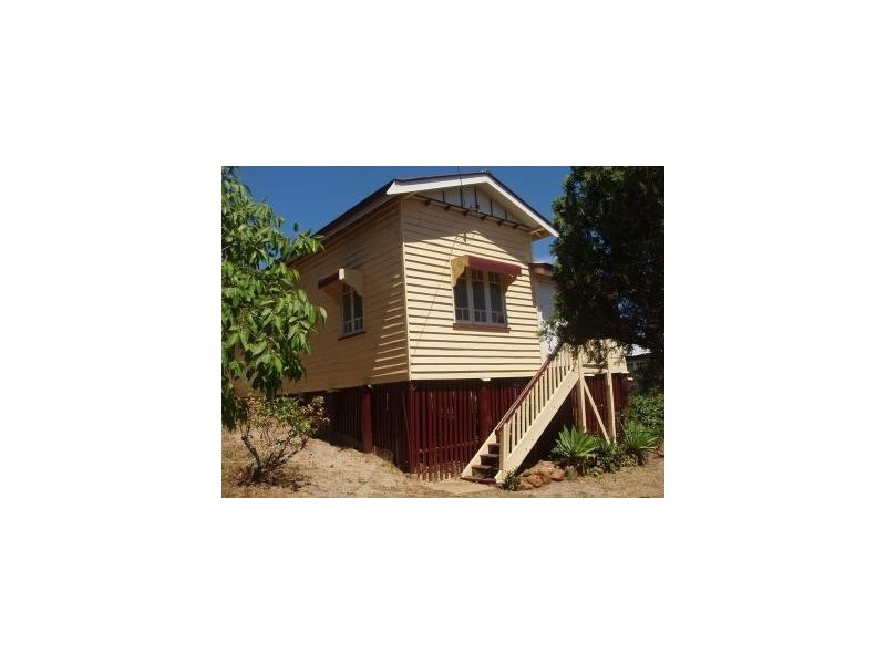 19 James Street, Mount Morgan QLD 4714