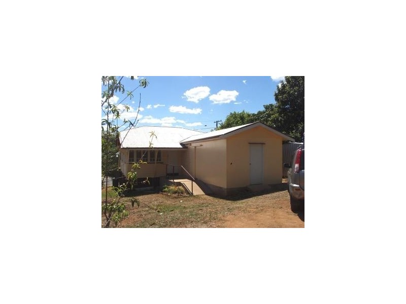 19 James Street, Mount Morgan QLD 4714