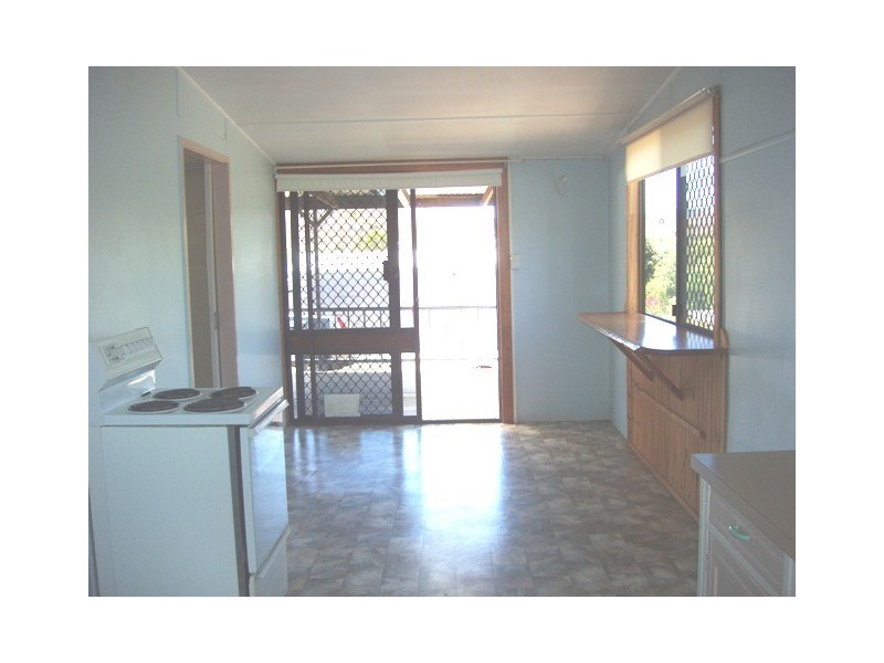 4 Queen St, Mount Morgan QLD 4714