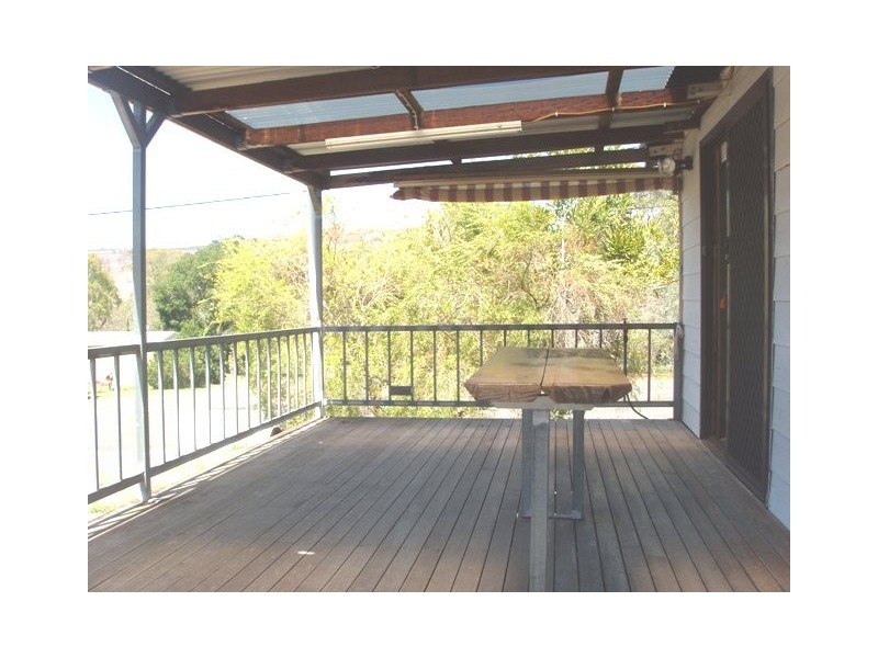 4 Queen St, Mount Morgan QLD 4714