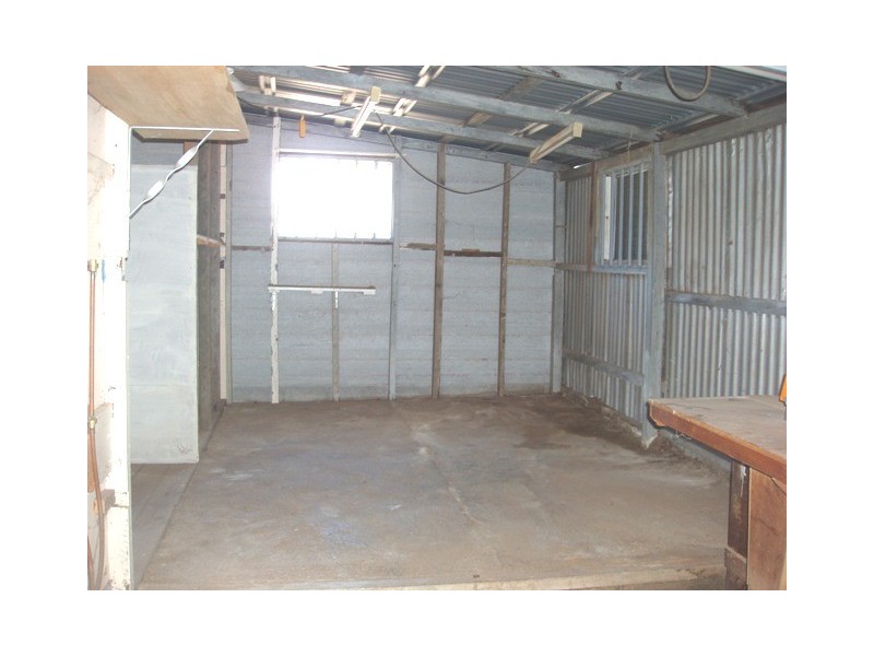 4 Queen St, Mount Morgan QLD 4714