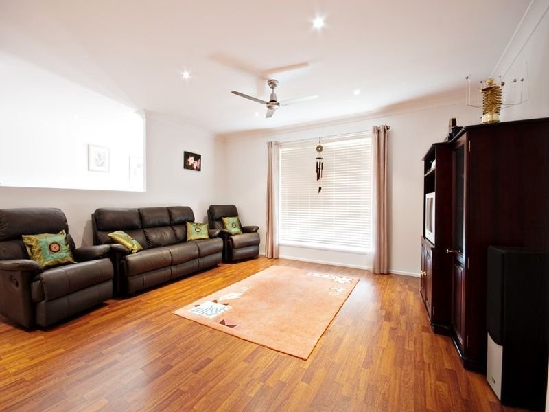 110 Emmerson Drive, Glenlee QLD 4711