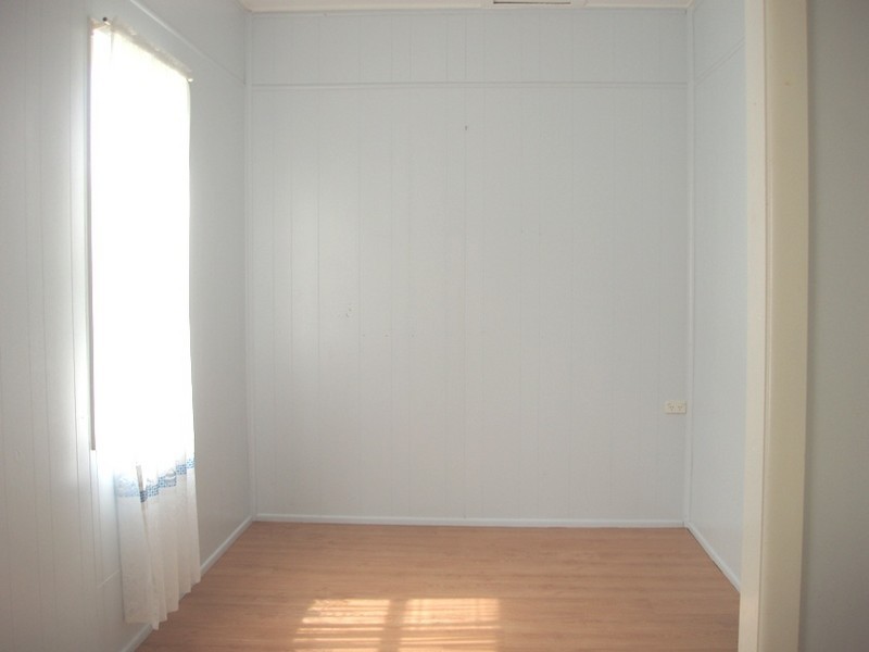 25  Gordon St, Mount Morgan QLD 4714