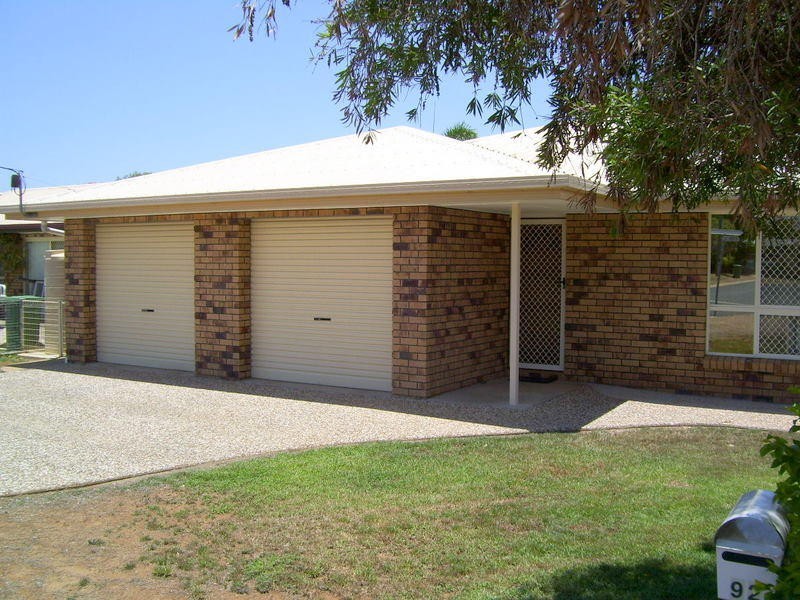 92 Donovan Crescent, Gracemere QLD 4702