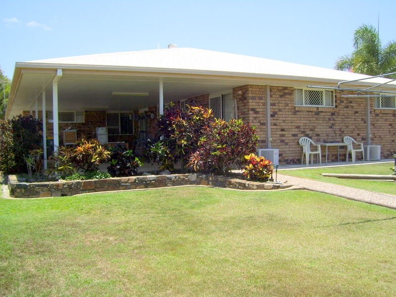 92 Donovan Crescent, Gracemere QLD 4702