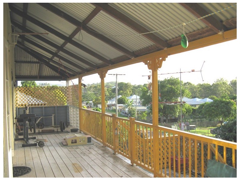 29 Coates St, Mount Morgan QLD 4714