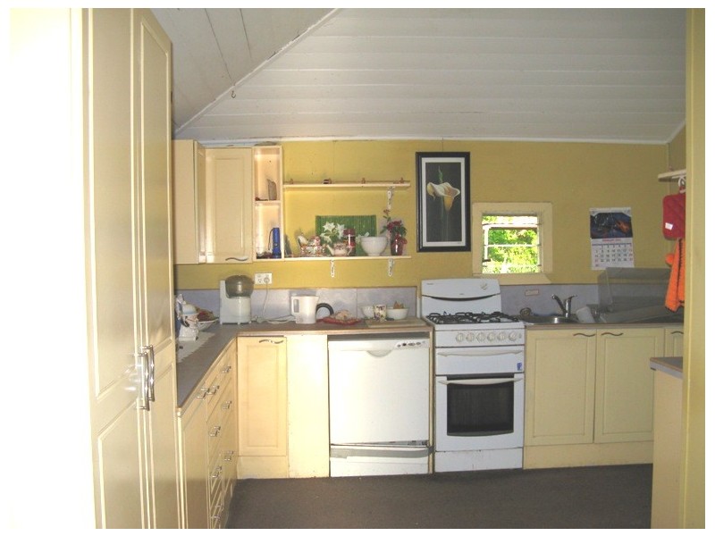 29 Coates St, Mount Morgan QLD 4714