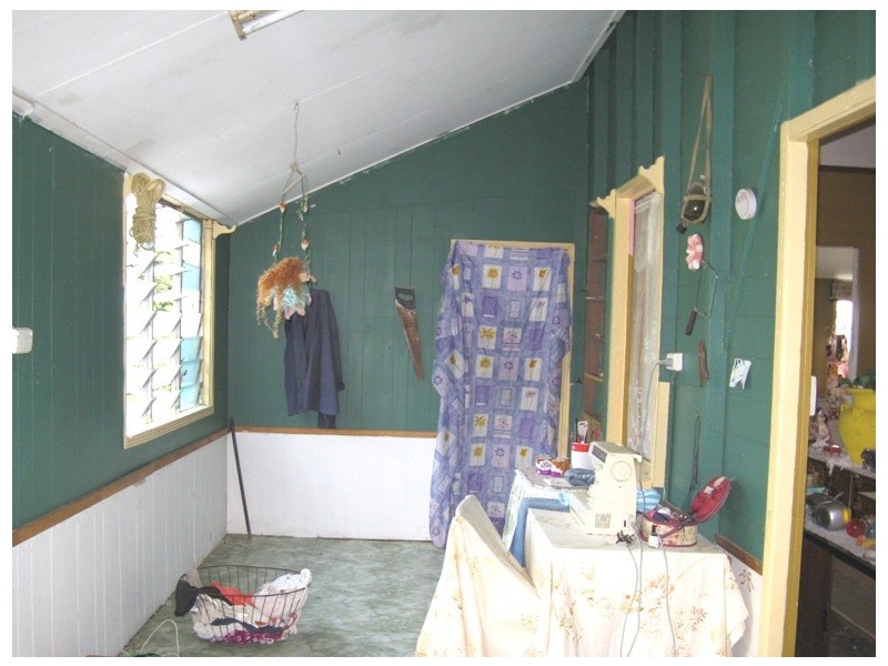 29 Coates St, Mount Morgan QLD 4714