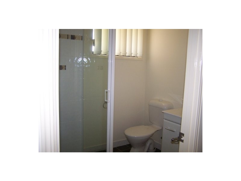 19 Seonaid Place, Gracemere QLD 4702
