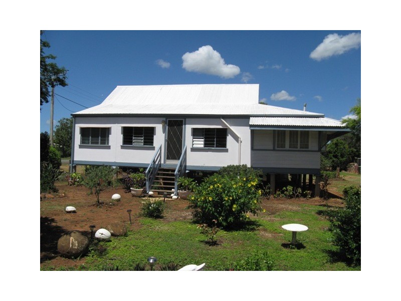 37 Elizabeth Street, Duaringa QLD 4712