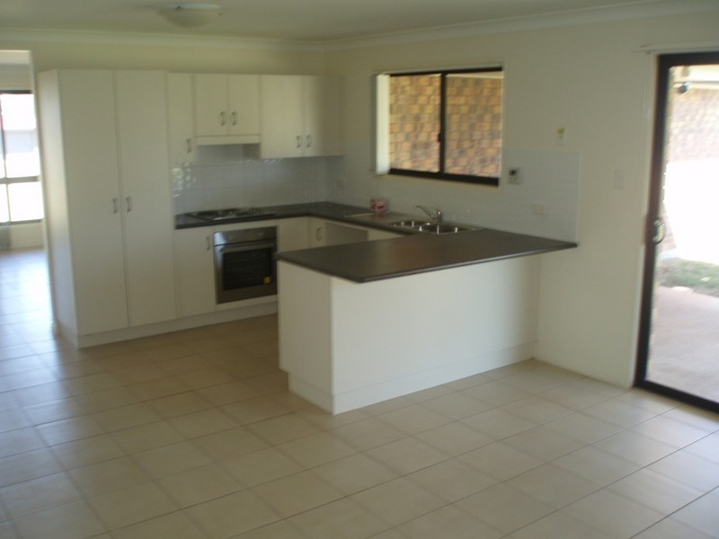 6 Riley Drive, Gracemere QLD 4702