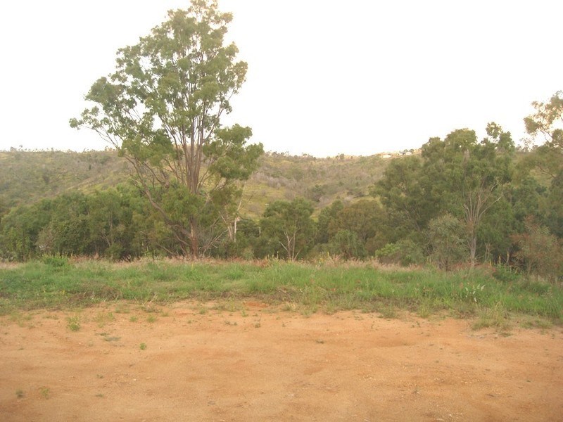 12 McHugh Rd, Baree QLD 4714