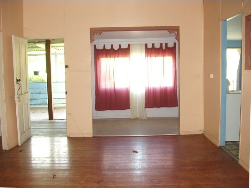 7 Linedale St, Mount Morgan QLD 4714