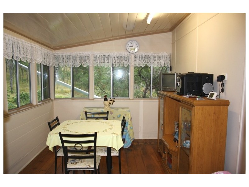 11 Davis St, Mount Morgan QLD 4714