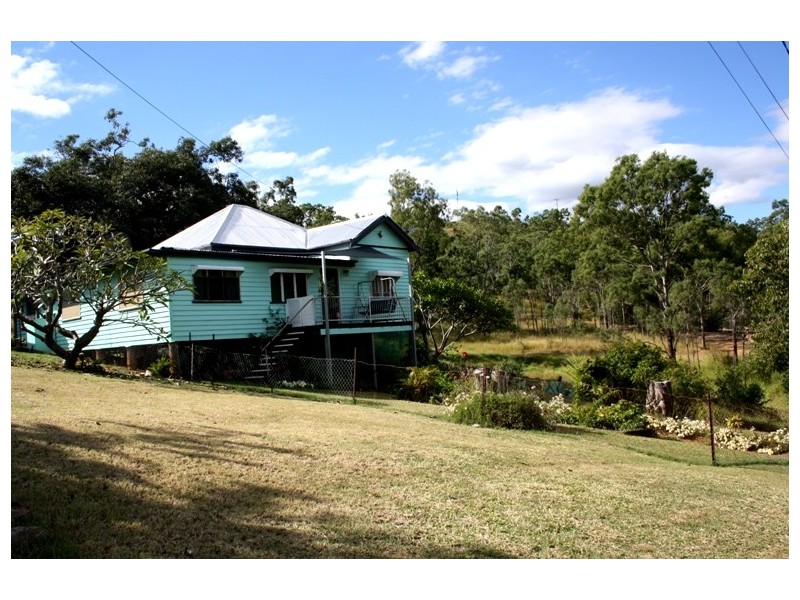 11 Davis St, Mount Morgan QLD 4714