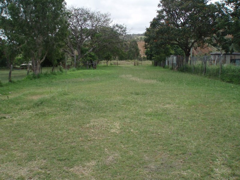 48 James St, Mount Morgan QLD 4714