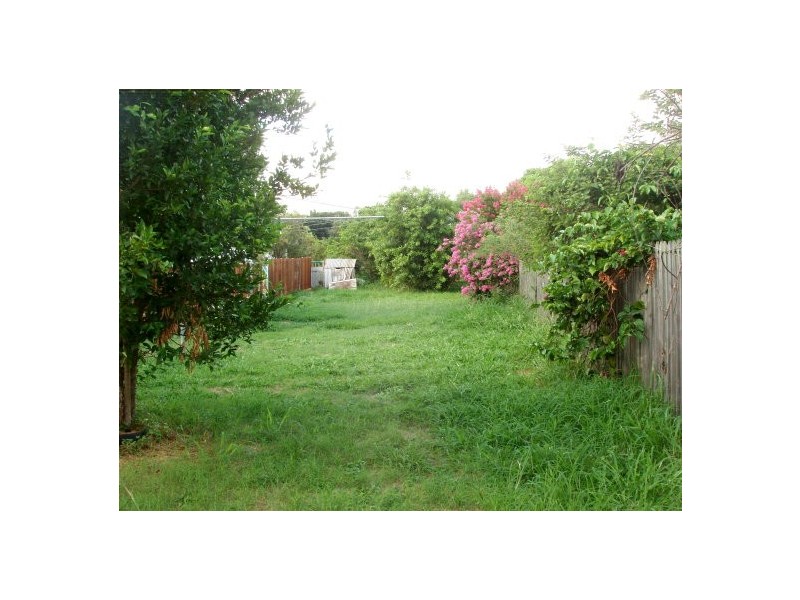 43  Dee St, Mount Morgan QLD 4714