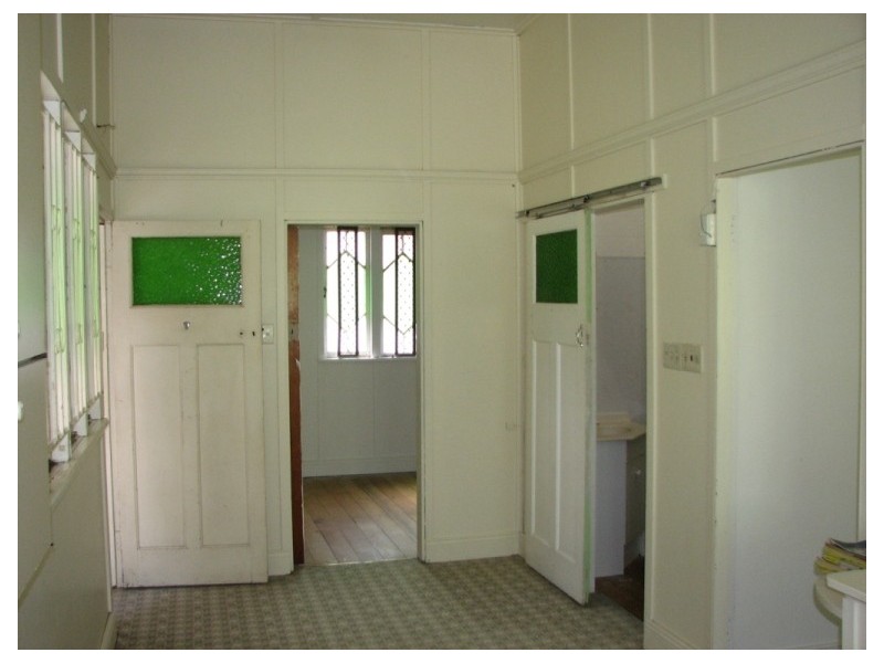 76 James St, Mount Morgan QLD 4714