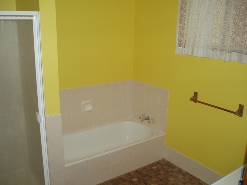 13 Buxton Drive, Gracemere QLD 4702