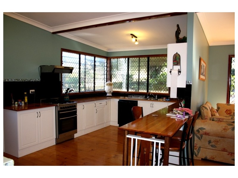 19 Gowdie St, Mount Morgan QLD 4714