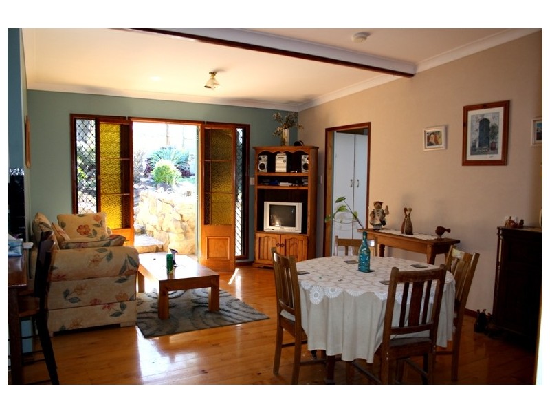 19 Gowdie St, Mount Morgan QLD 4714