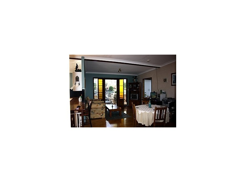 19 Gowdie St, Mount Morgan QLD 4714