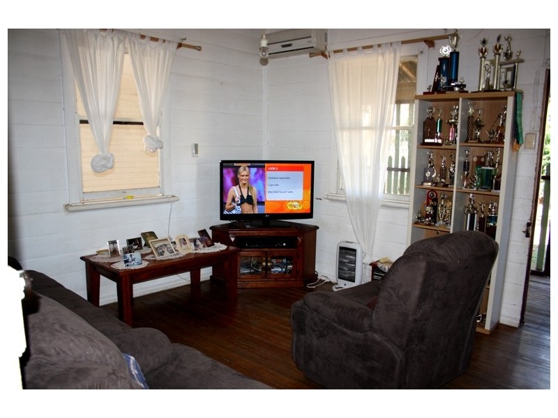 41 Pattison St, Mount Morgan QLD 4714