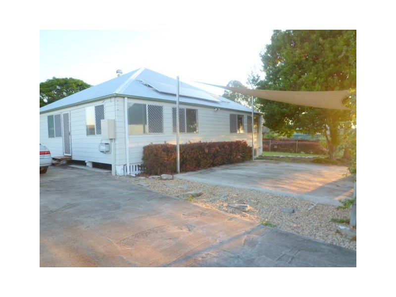 27 Breakspear Street, Gracemere QLD 4702