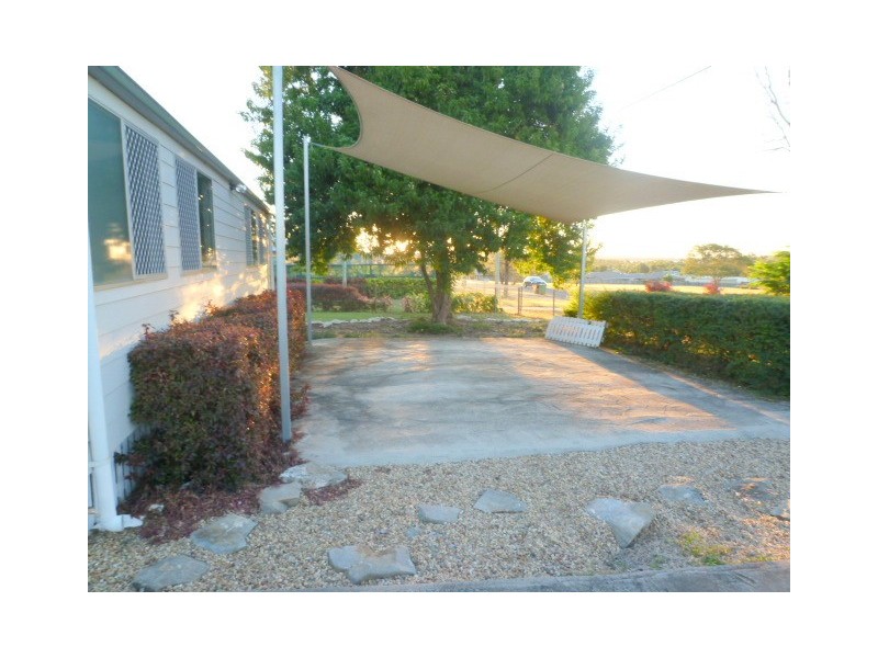 27 Breakspear Street, Gracemere QLD 4702