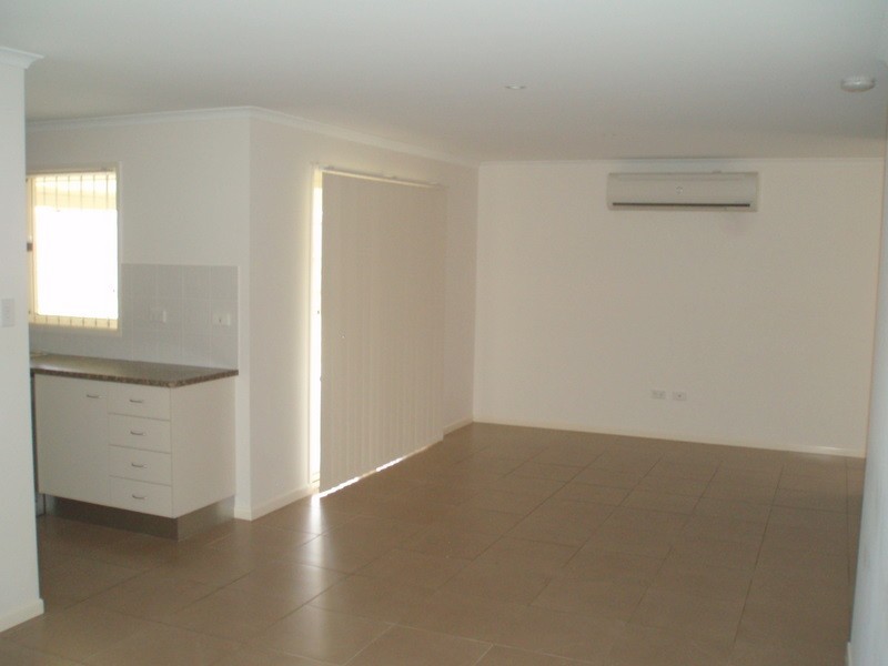 4 Doongarra Crescent, Gracemere QLD 4702