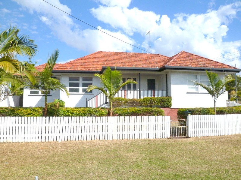 11 Jones Street, Wandal QLD 4700