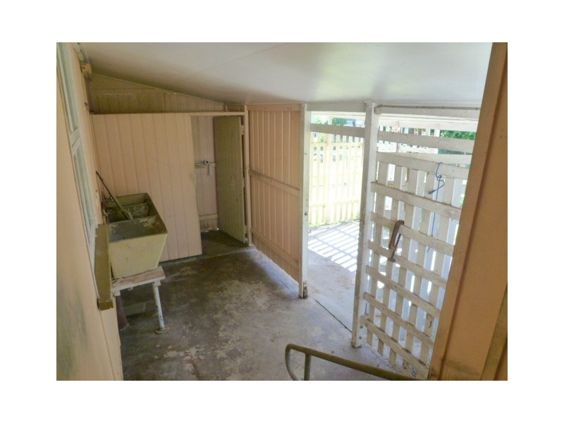 30 Gillespie Street, Wandal QLD 4700