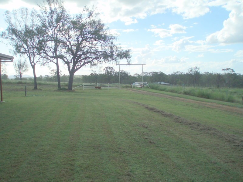 101 Bond Road, Alton Downs QLD 4702