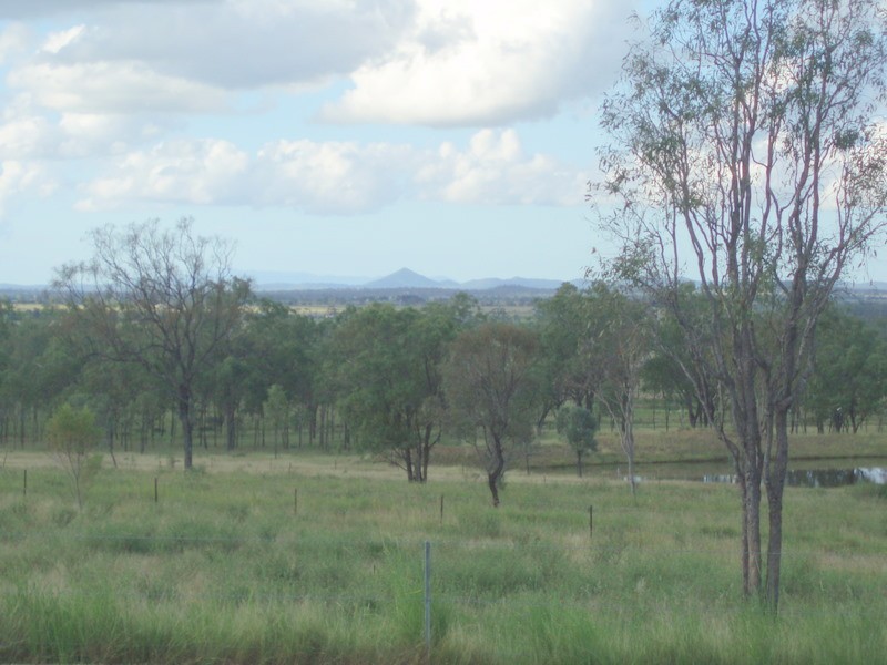 101 Bond Road, Alton Downs QLD 4702