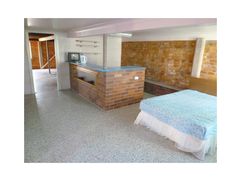 23 Westmoreland Street, Kawana QLD 4701