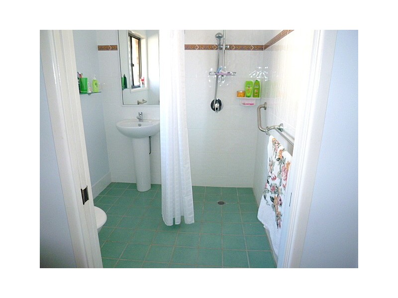 12 Poinciana Place, Gracemere QLD 4702