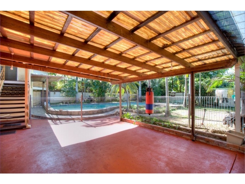 12 Dawes Street, Kawana QLD 4701