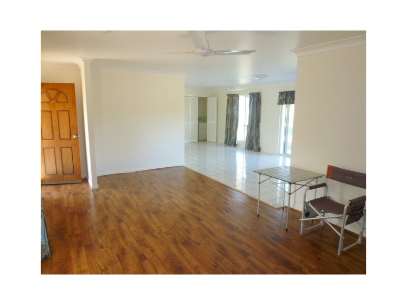 32 Hewill Drive, Gracemere QLD 4702