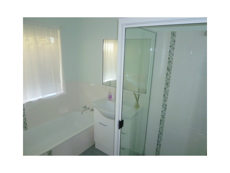 32 Hewill Drive, Gracemere QLD 4702