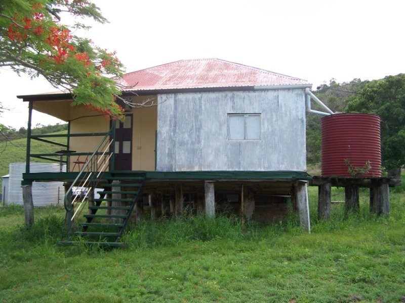 Raglan QLD 4697