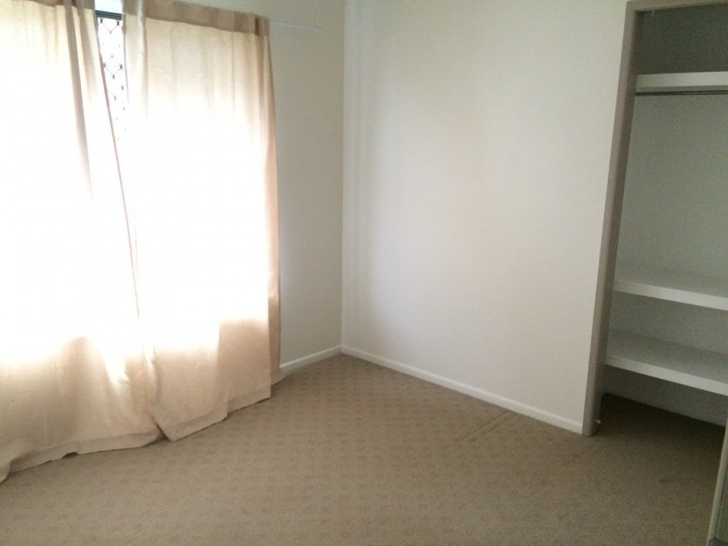 16 Tippett Crescent, Gracemere QLD 4702