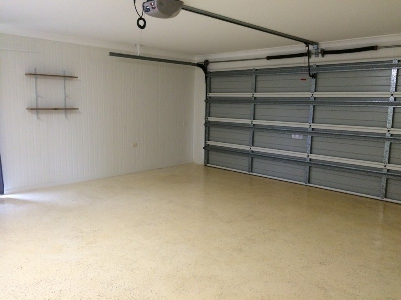 16 Tippett Crescent, Gracemere QLD 4702