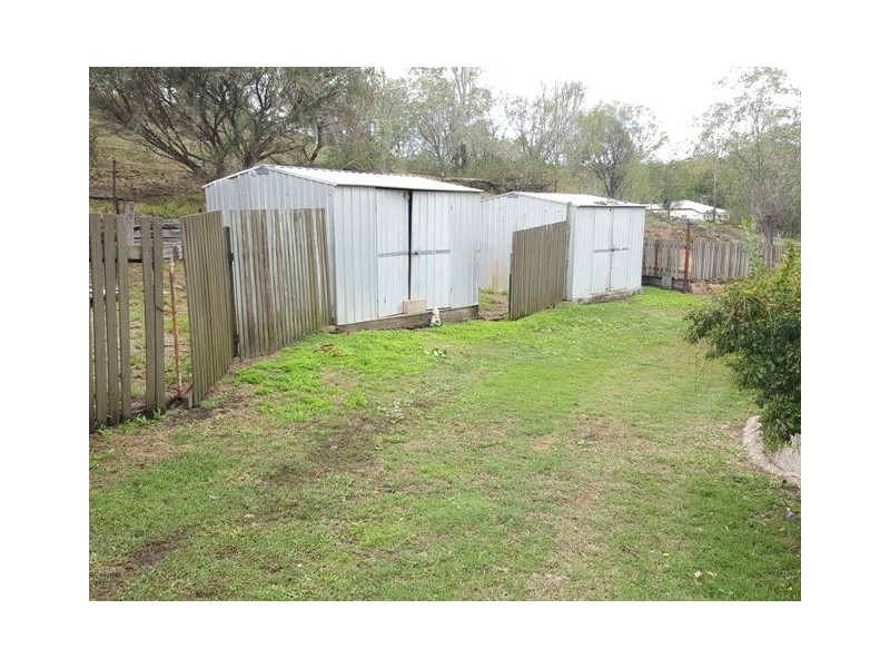 1 Baree Crescent, Baree QLD 4714